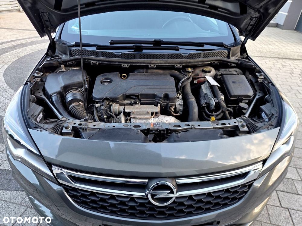 Opel Astra - 35