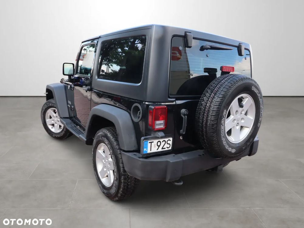 Jeep Wrangler - 6