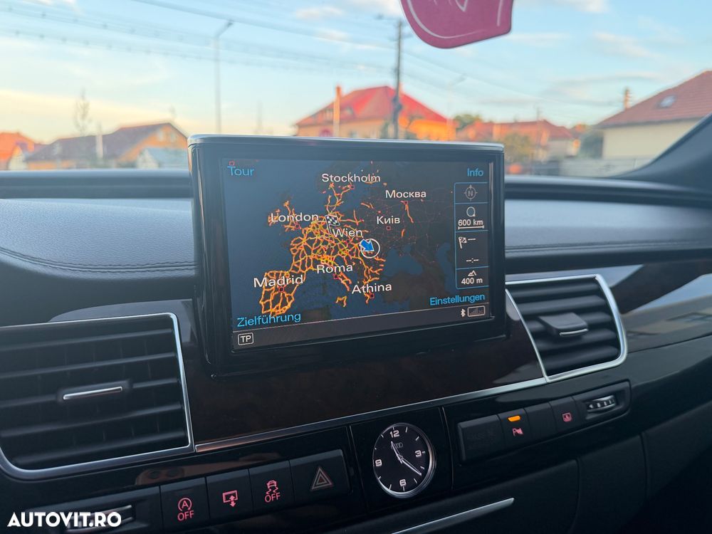 Audi A8 3.0 TDI ultra DPF quattro tiptronic - 12
