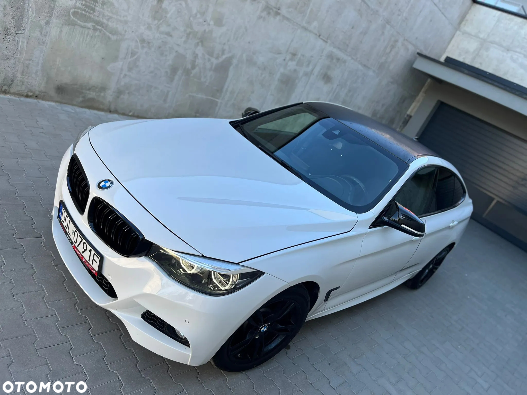 BMW 3GT 330d M Sport - 3