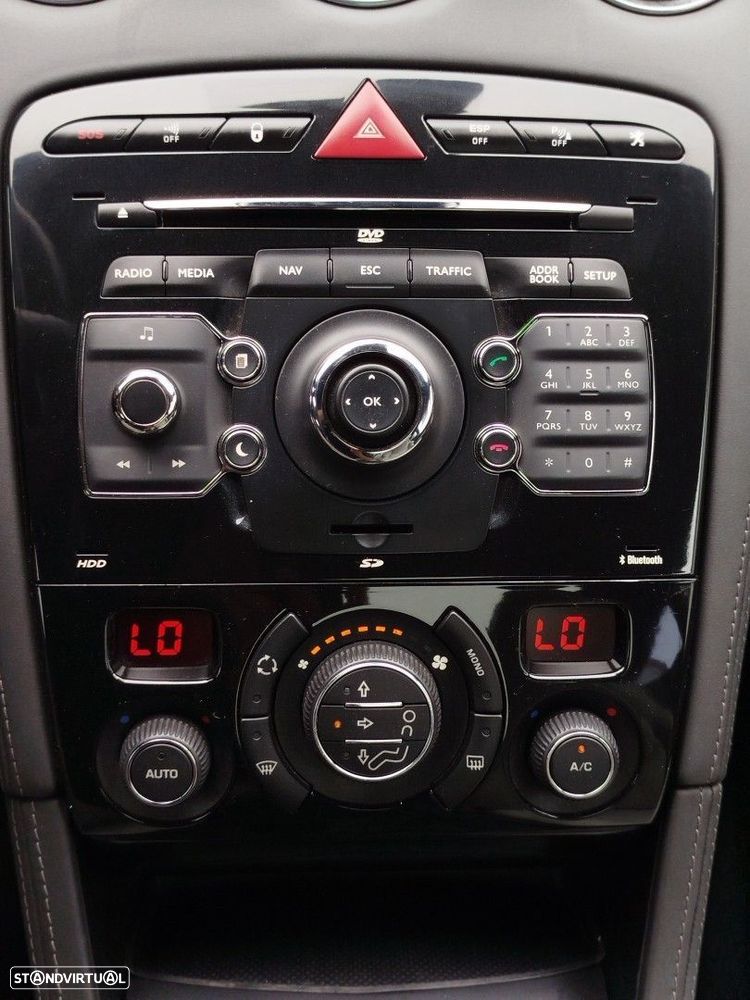 Peugeot RCZ 1.6 THP Onyx - 24