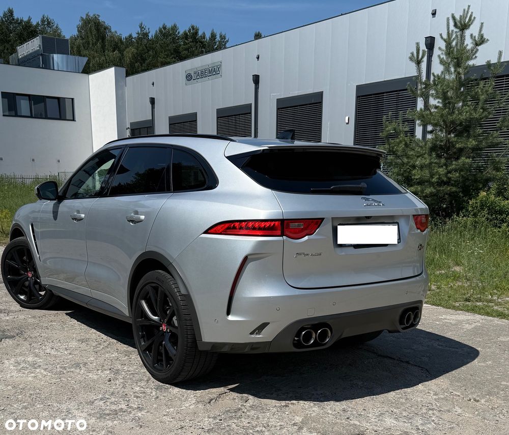 Jaguar F-Pace - 5