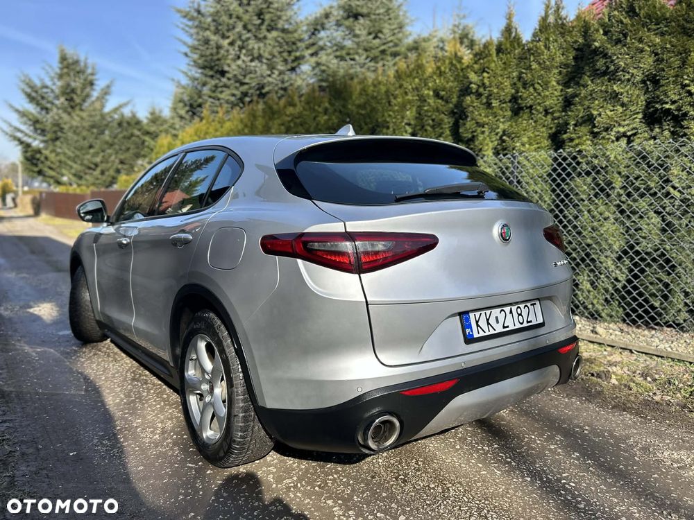 Alfa Romeo Stelvio 2.2 JTDM - 21