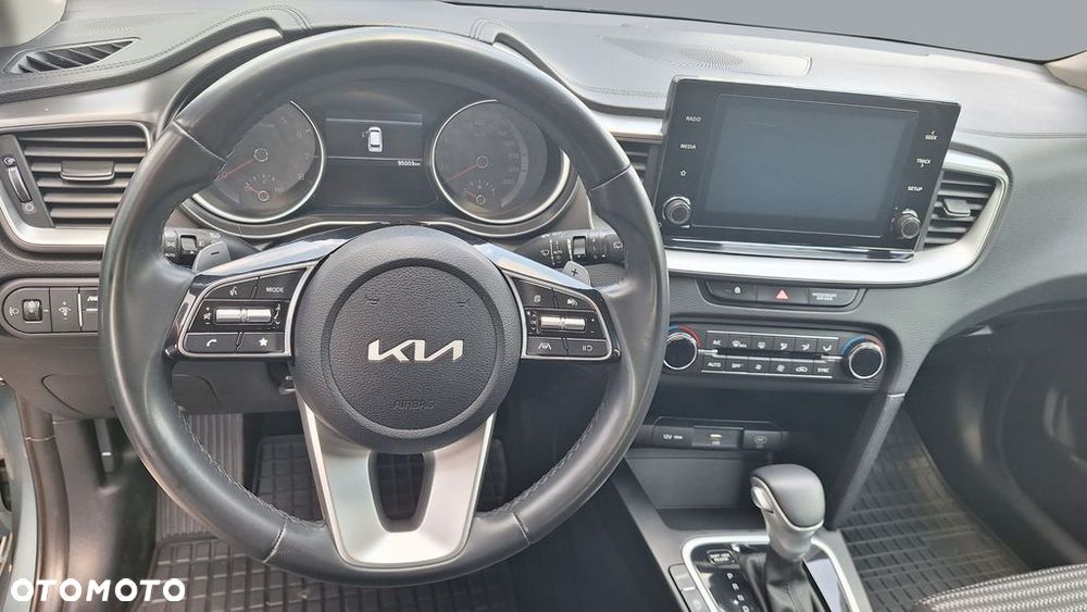 Kia Ceed 1.5 T-GDI M DCT - 7