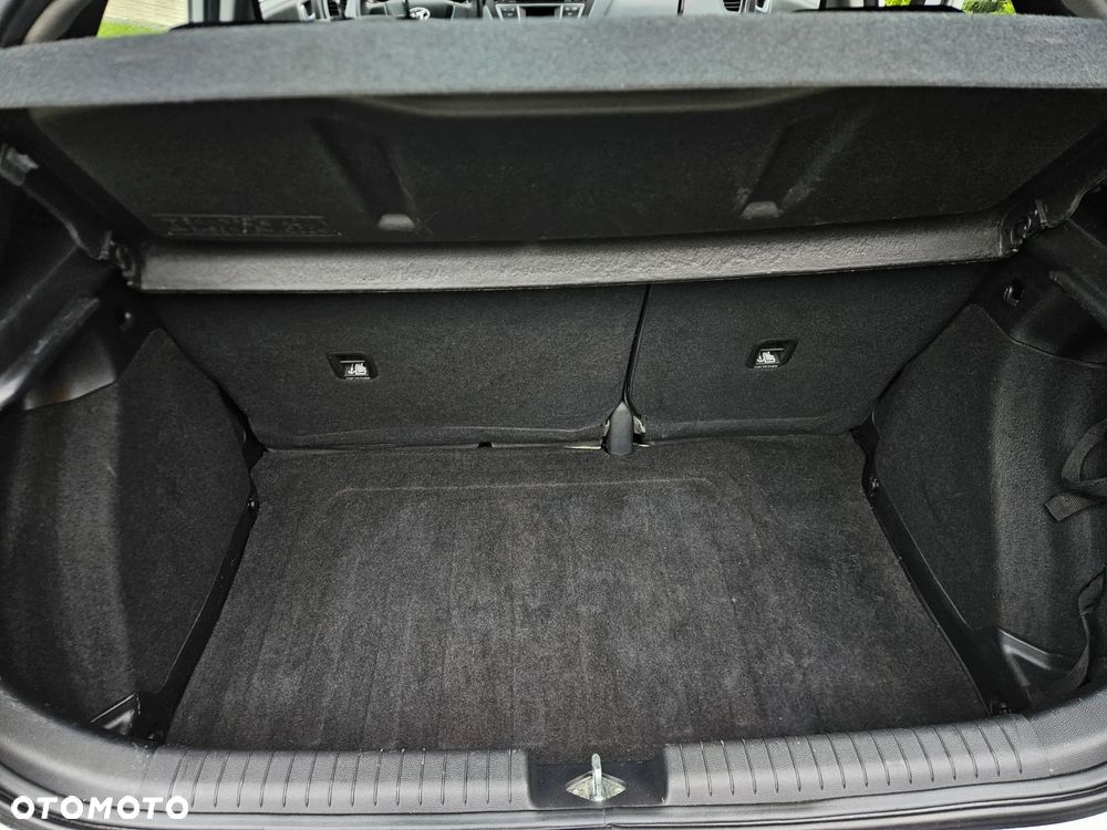 Hyundai i20 1.2 Select - 25