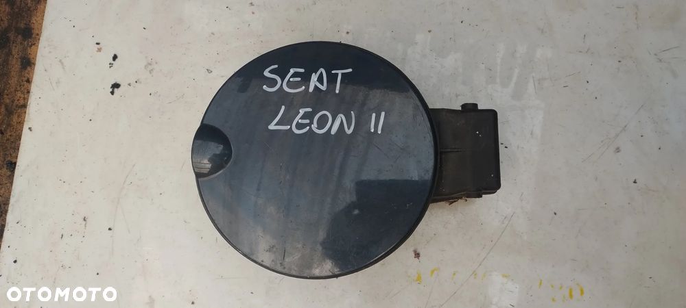 Seat LEON II klapka wlewu paliwa - 1