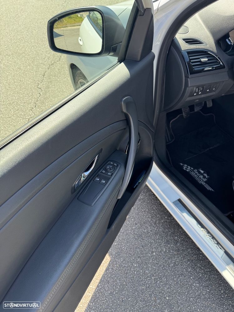 Renault Mégane Coupe - 21