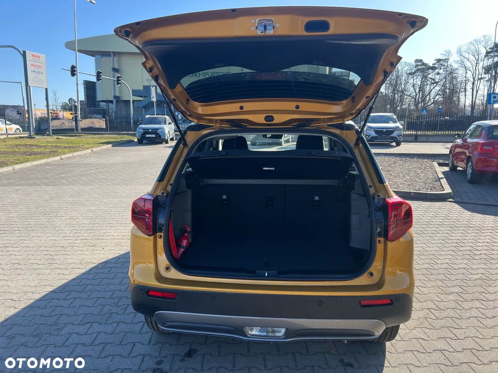 Suzuki Vitara 1.4 Boosterjet mHEV Premium Plus 4WD - 23