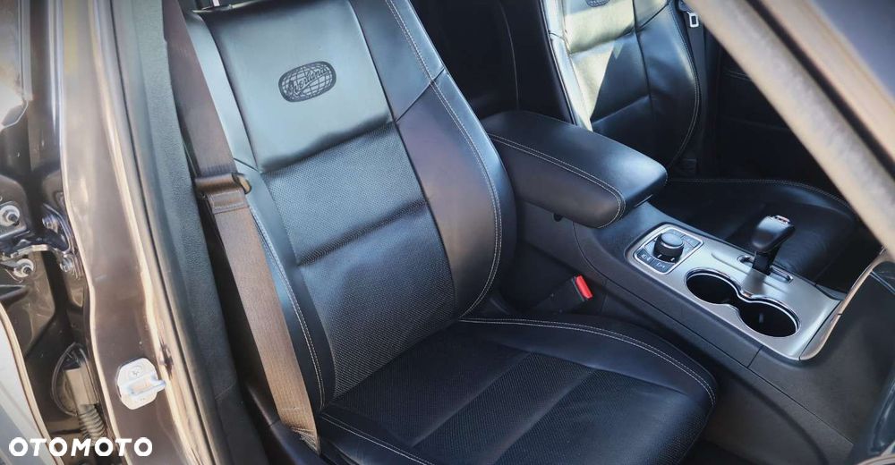 Jeep Grand Cherokee - 20