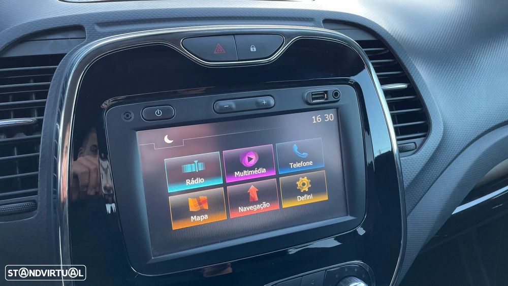 Renault Captur 0.9 TCE Exclusive - 17