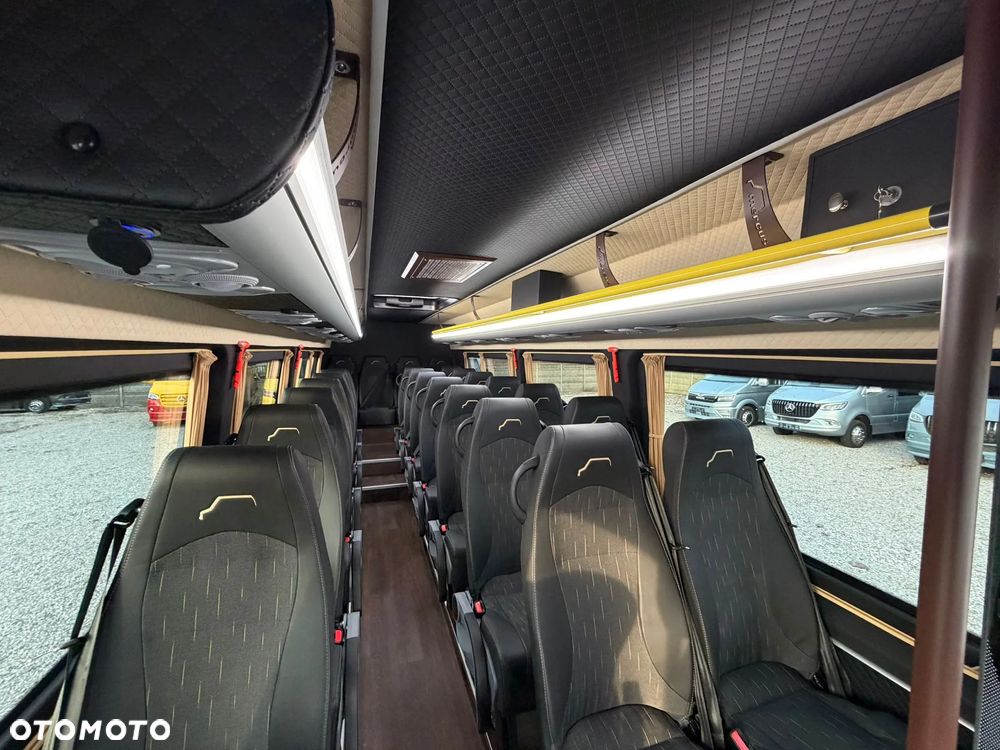 Mercedes-Benz Sprinter 519 - 31