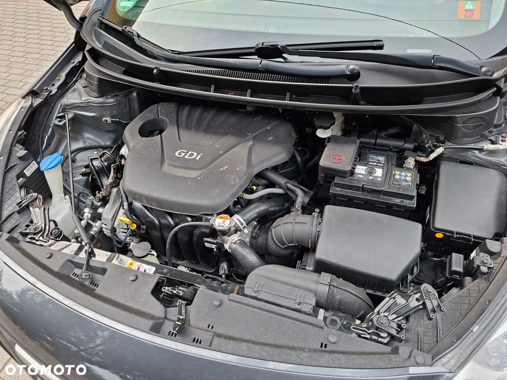 Hyundai i30 blue Kombi 1.6 GDi Passion - 37
