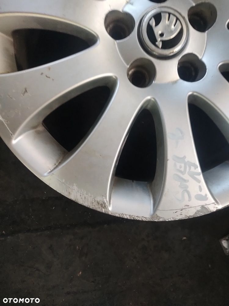 SKODA SUPERB II FELGA ALUMINIOWA 17'' 5X112 - 2