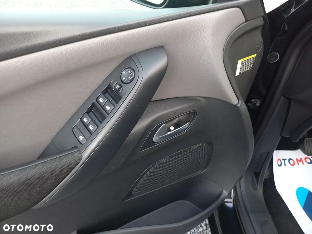 Citroën C4 SpaceTourer BlueHDi 120 Stop&Start FEEL - 32