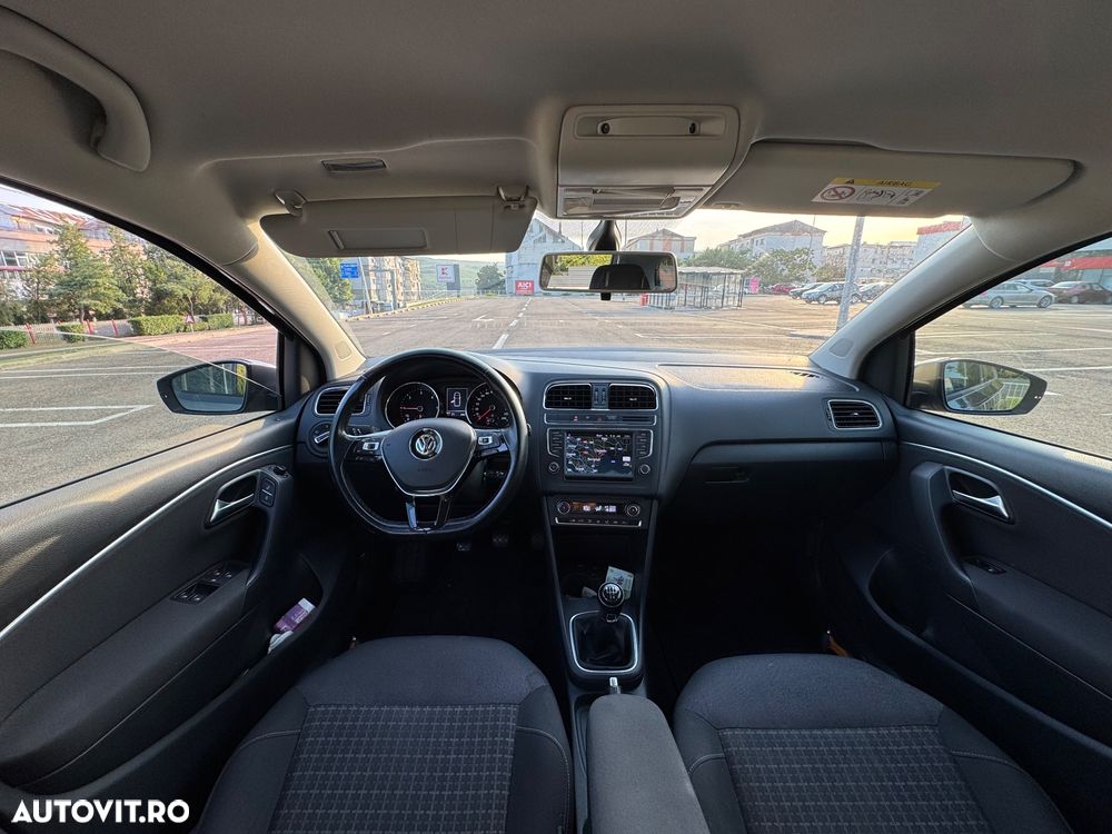 Volkswagen Polo 1.4 TDI (Blue Motion Technology) Comfortline - 6