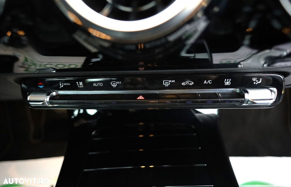 Mercedes-Benz A - 18