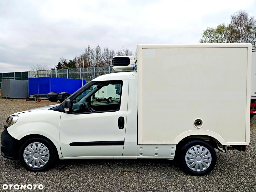 Fiat Doblo Chłodnia 95 KM 2 zasilania chłodni - 6
