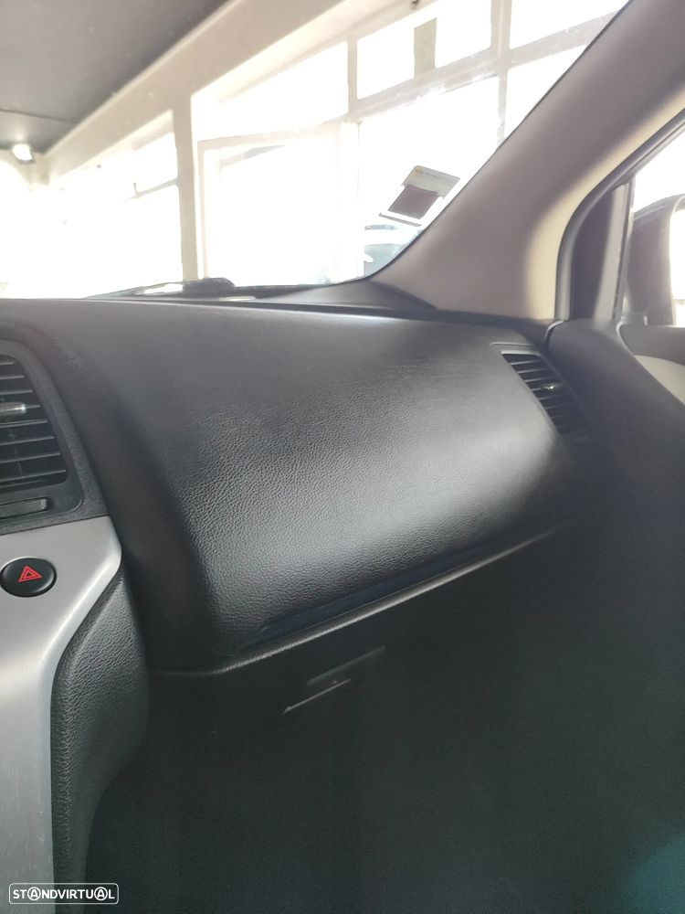 Nissan Murano 2.5 DCi Tekna Premium - 42