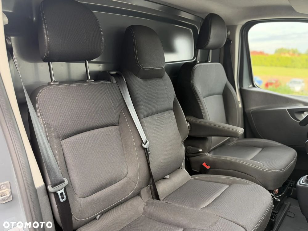 Renault TRAFIC - 19