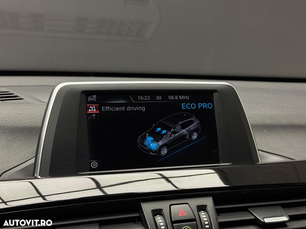 BMW X1 sDrive18d Aut. xLine - 13