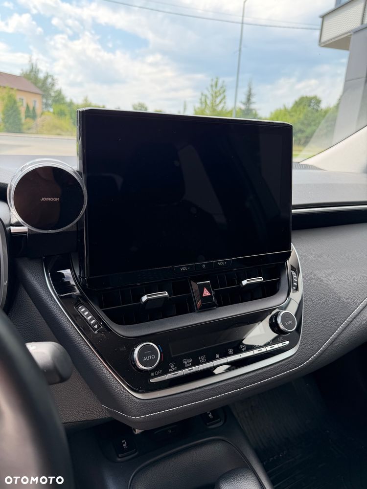 Toyota Corolla 1.8 Hybrid Comfort - 26