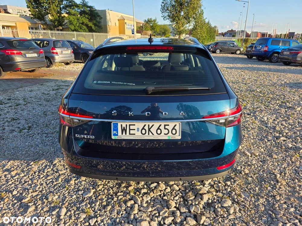 Skoda Superb 1.5 TSI Ambition DSG - 8