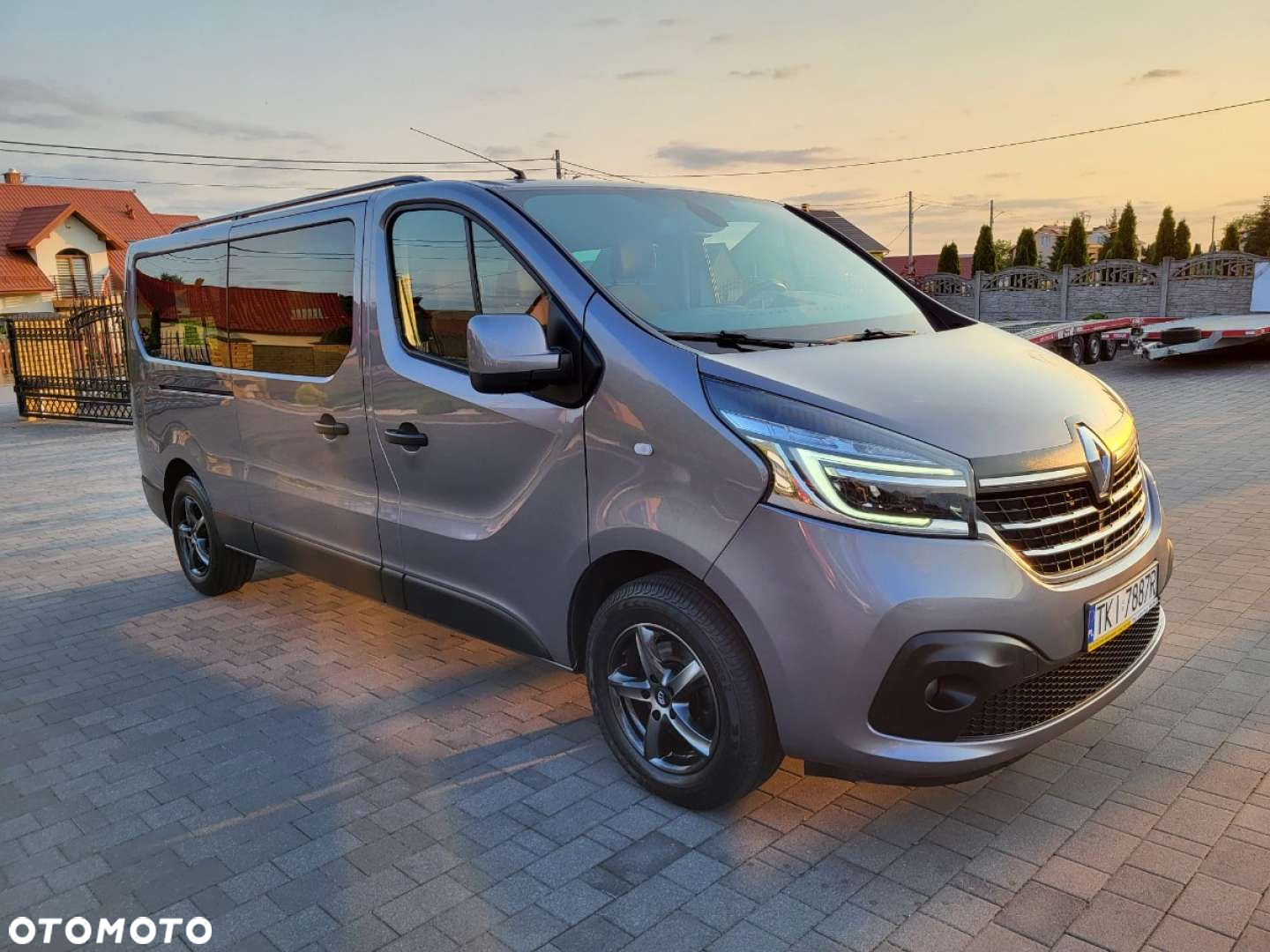 Renault Trafic - 22