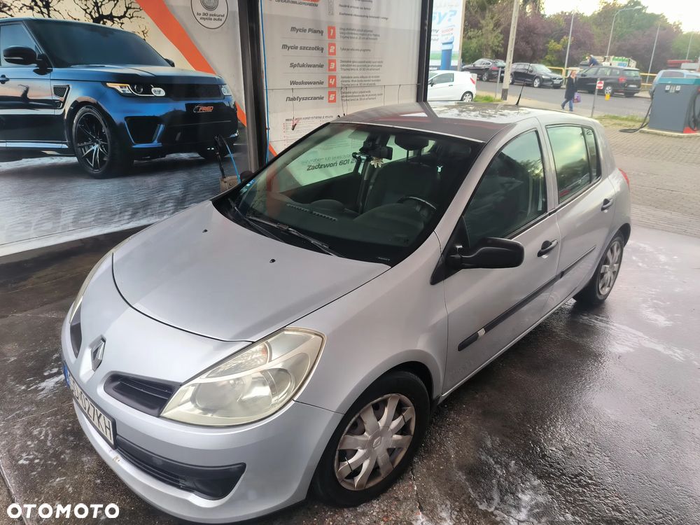 Renault Clio 1.2 16V Expression - 3