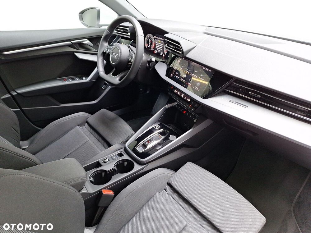 Audi A3 Limousine 35 TFSI mHEV S tronic - 10