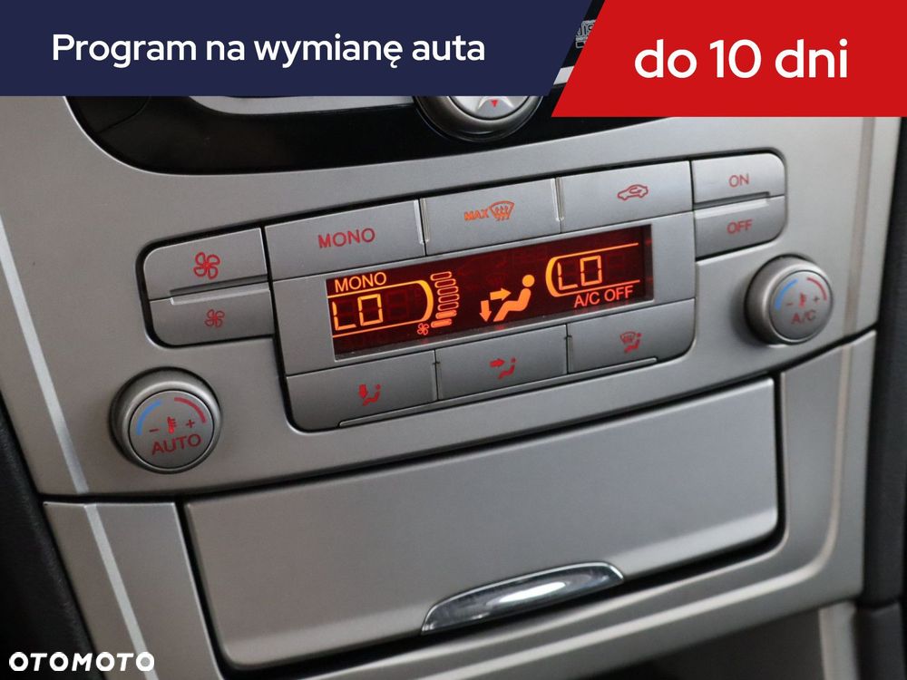Ford Mondeo SW - 14