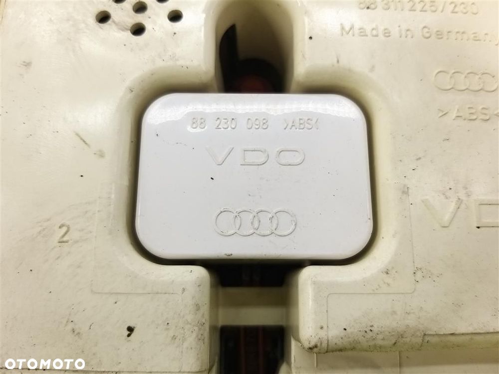 Licznik ZEGARY Audi A4 B5 1995-2001 2.6 B V6 150 KM VDO EUROPA - 4