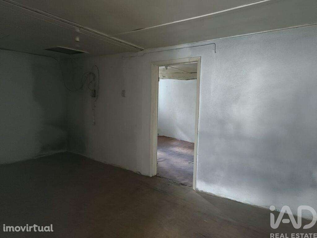 Casa / Villa T3 em Ervedal e Vila Franca da Beira de 58,00 m2 - Grande imagem: 3/26