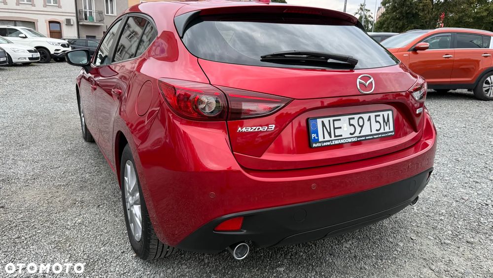 Mazda 3 - 10