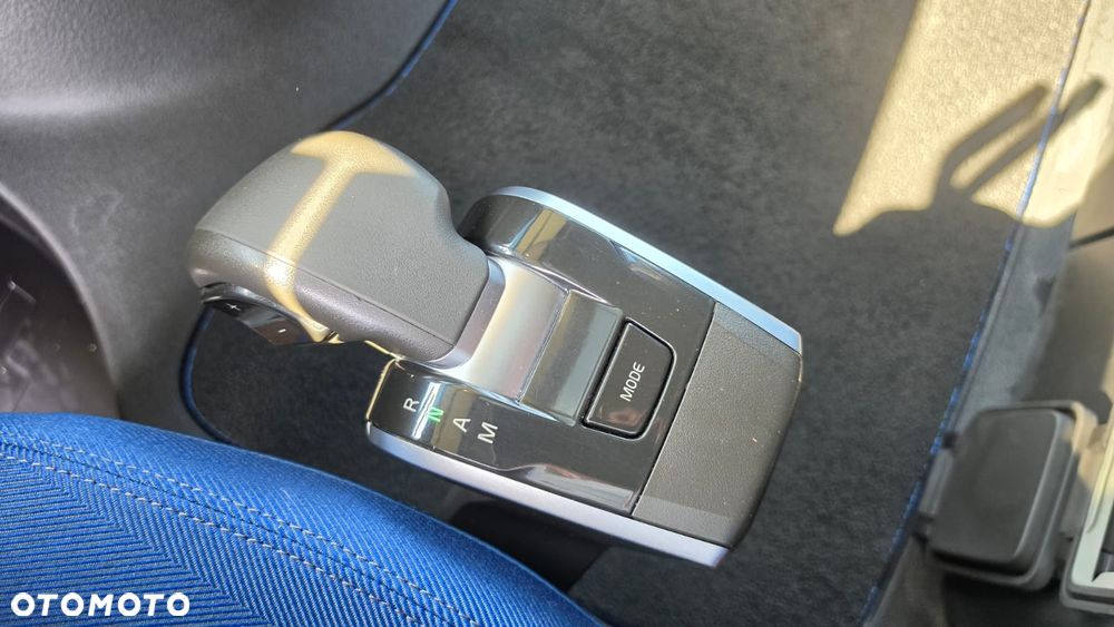 Volvo ///FH///500///2022///GLOBETROTTER/// XXL///FULL LED///VIRTUAL COCPIT/// TABLET///KLIMATYZACJA POSTOJOWA/// ZABUDOWY MIĘDZYOSIOWE///WAGA/// KAMERA///STAN BARDZO DOBRY - 33