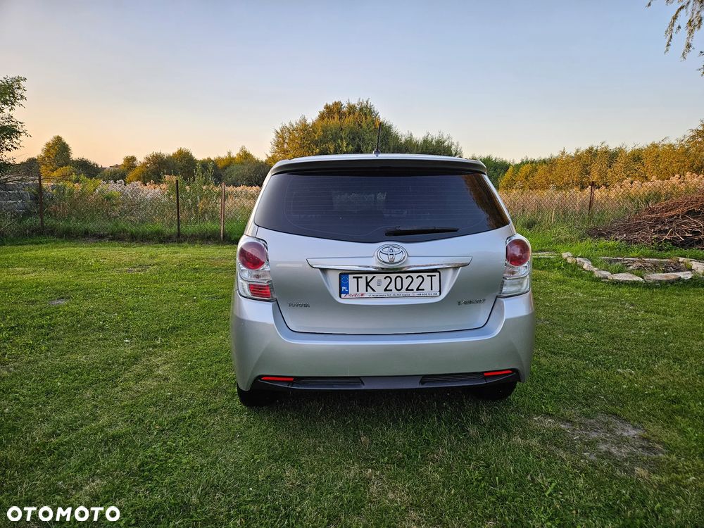 Toyota Verso 2.0 D-4D Premium 7os - 2