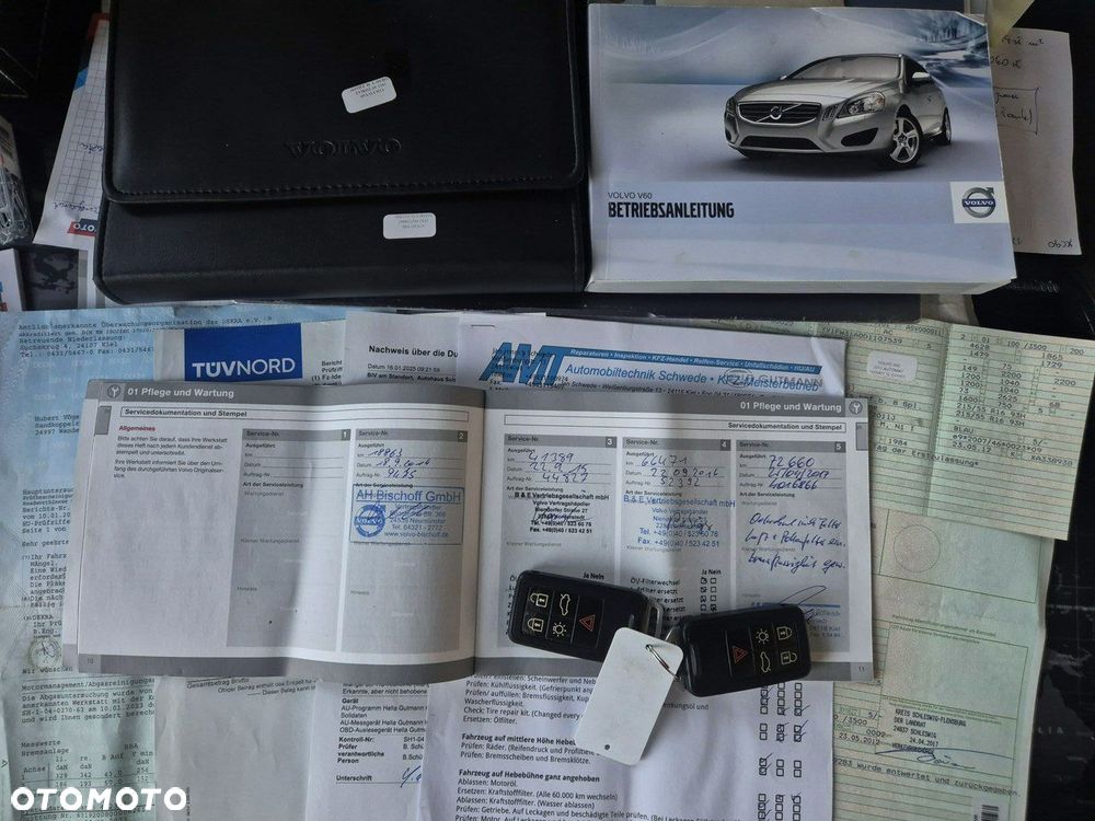 Volvo V60 D3 Geartronic Momentum - 30