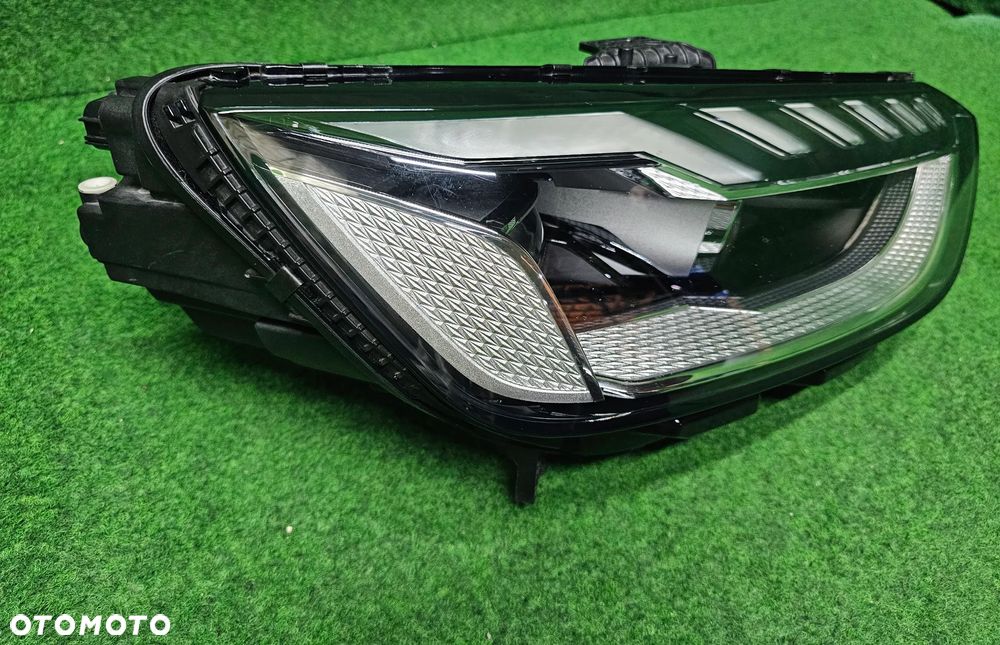 AUDI A4 B9 LIFT 2020r ----> REFLEKTOR PRAWY PRZEDNI FULL LED MATRIX - 4