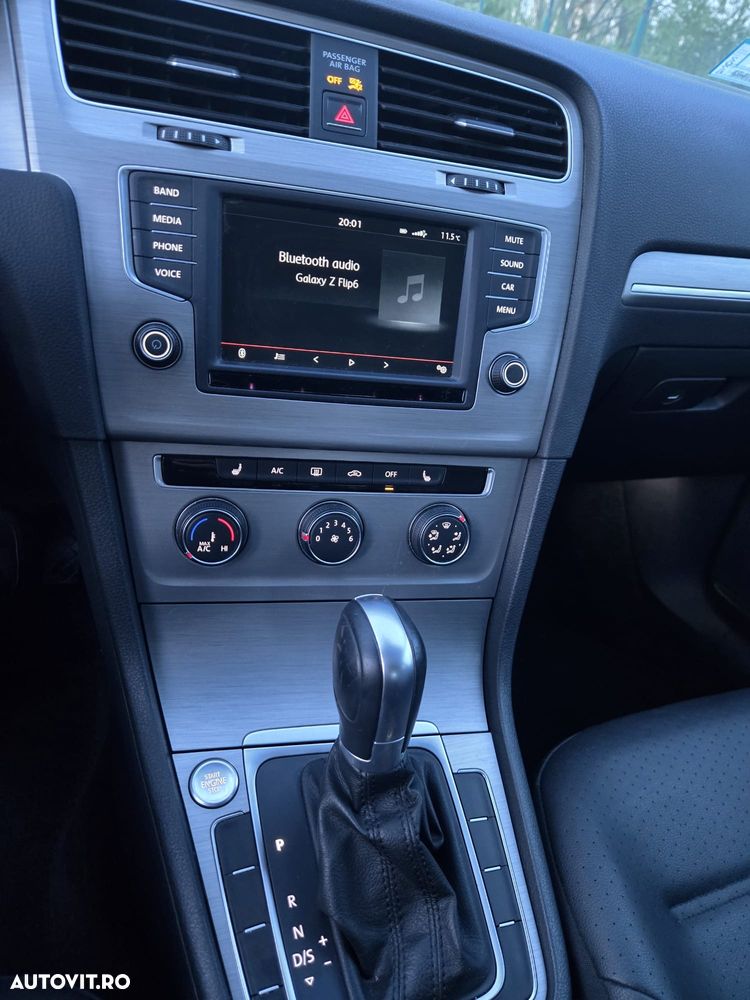 Volkswagen Golf Aktionsmodell 1.8 T DSG Comfortline - 4