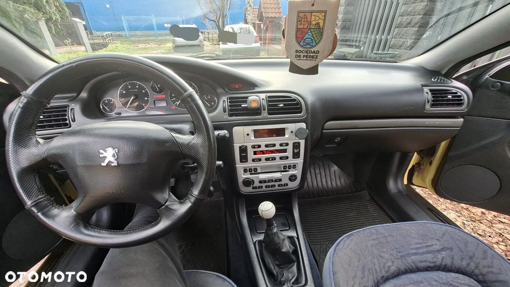 Peugeot 406 - 12