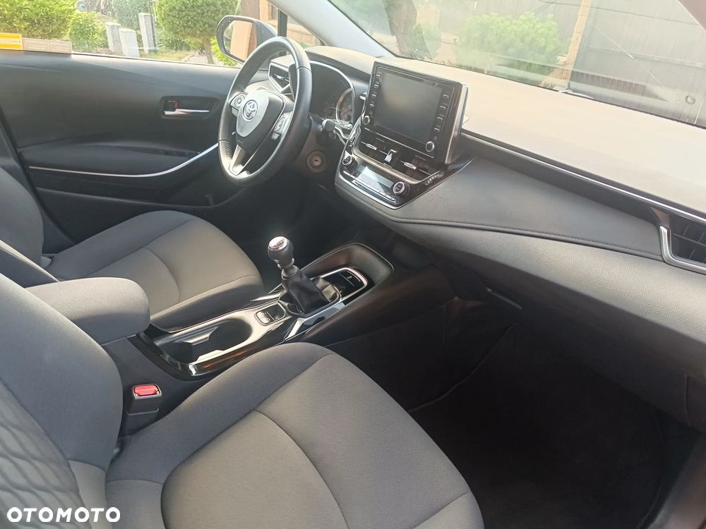 Toyota Corolla 1.5 Comfort - 10