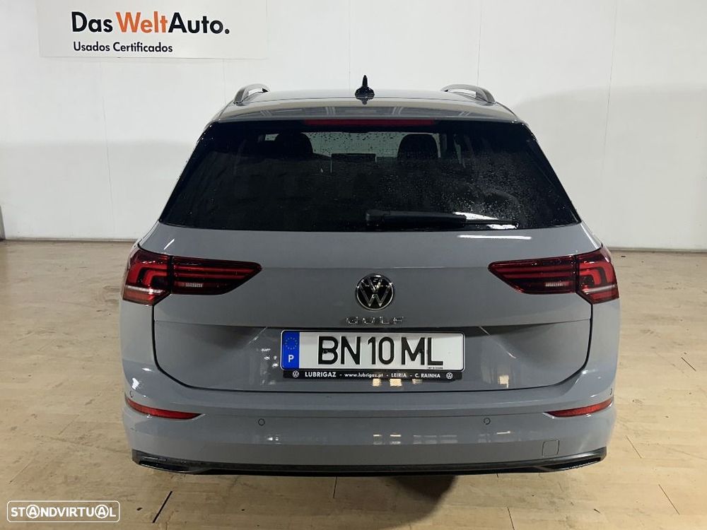 VW Golf Variant 2.0 TDi Life - 4