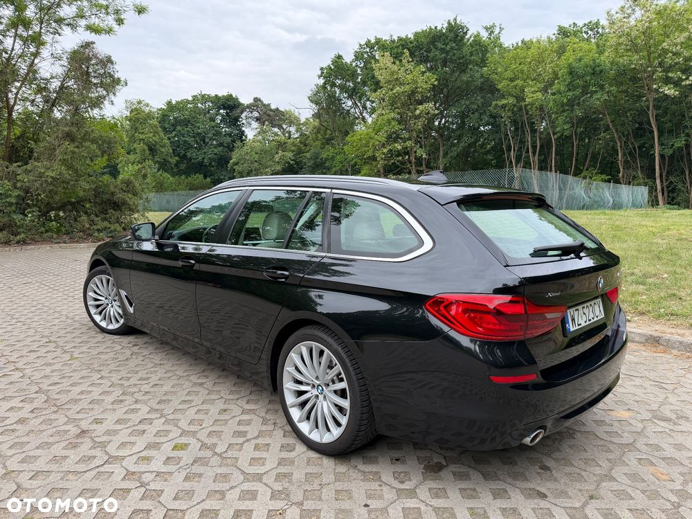 BMW Seria 5 520d xDrive - 3