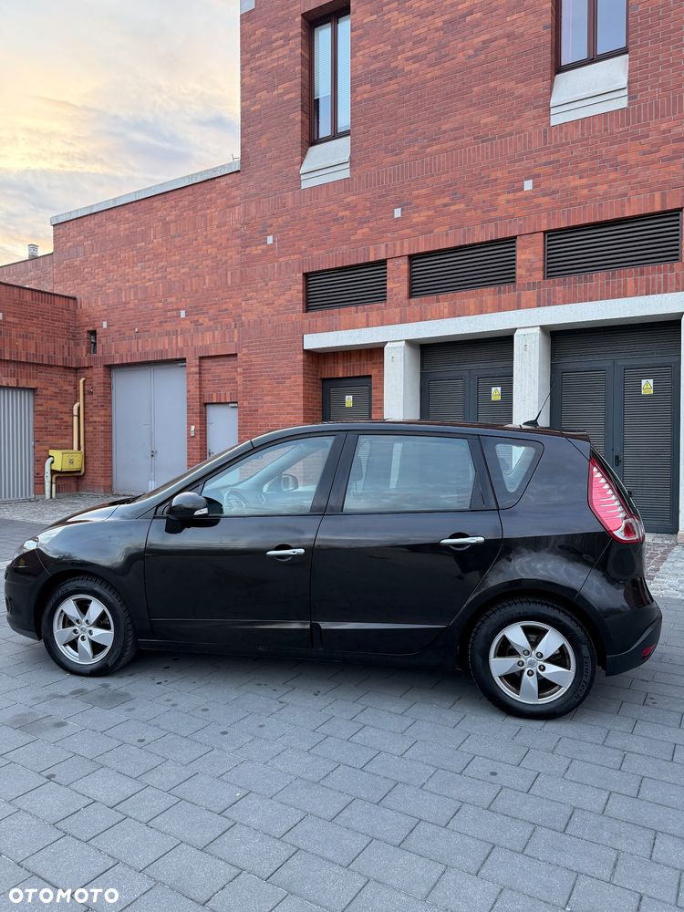 Renault Scenic 2.0 16V 140 CVT Bose Edition - 24