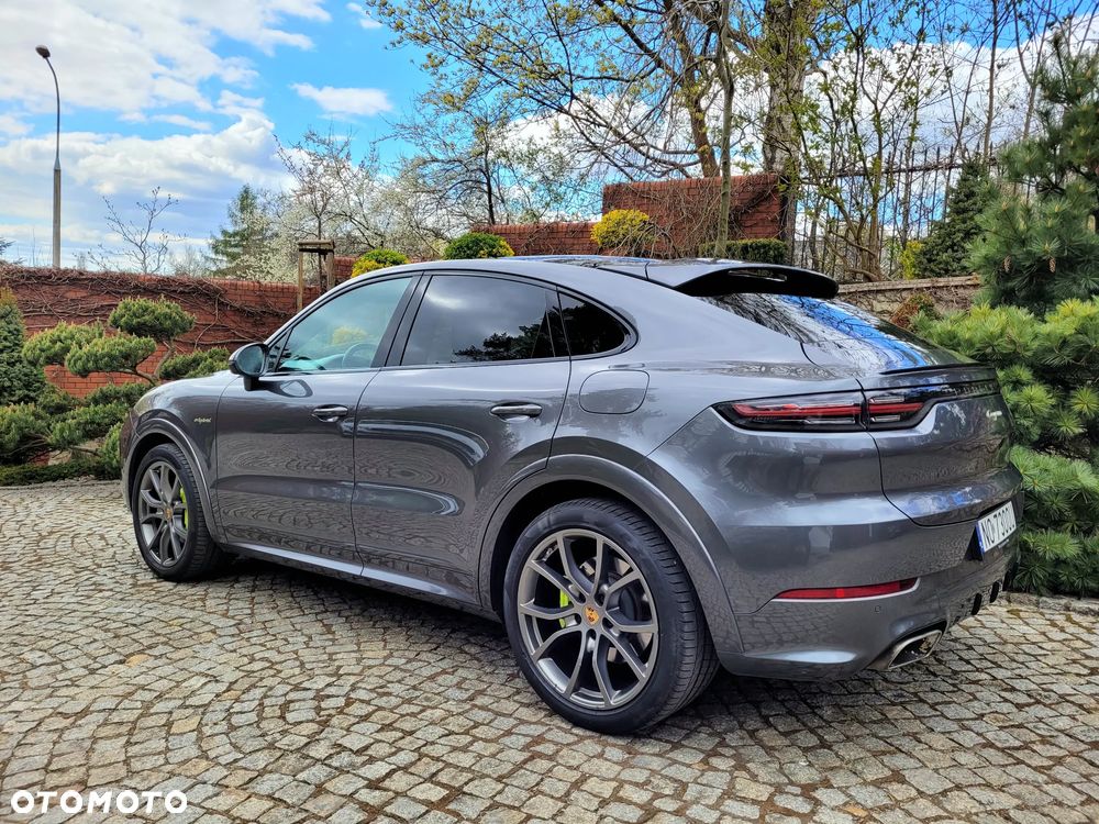 Porsche Cayenne E-Hybrid - 3