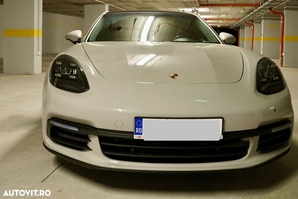 Porsche Panamera 4 E-Hybrid - 2