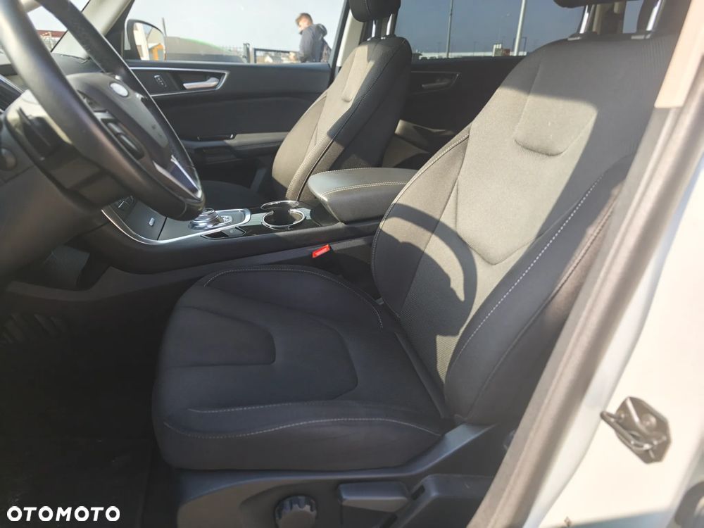 Ford S-Max 2.0 EcoBlue Titanium - 9