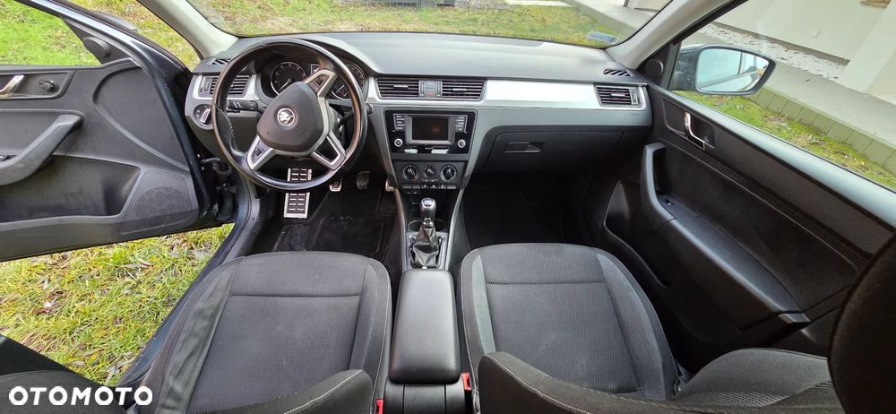 Skoda RAPID 1.2 TSI Active - 15