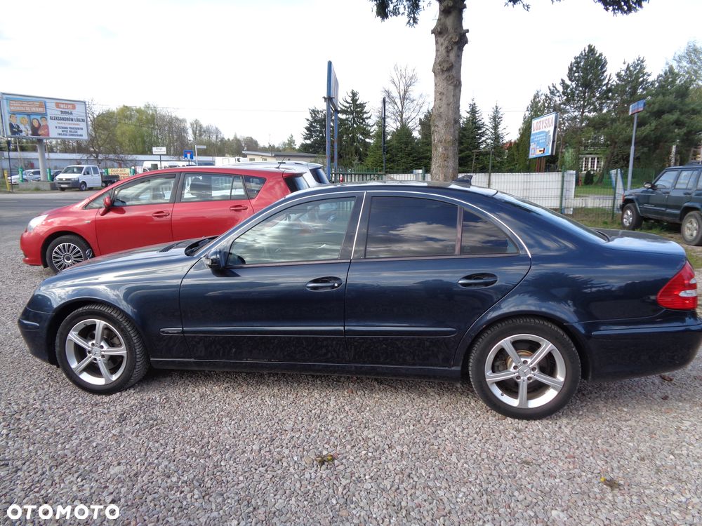 Mercedes-Benz Klasa E 200 CDI Elegance DPF - 4