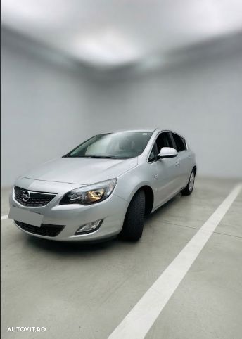 Opel Astra 1.7 CDTI Sport - 4