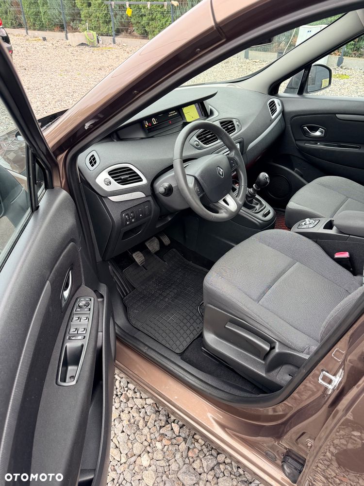 Renault Grand Scenic 1.6 16V 110 Dynamique - 7